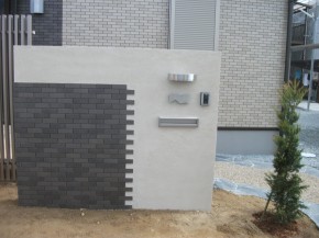 タイル貼りがアクセントの門塀とエクステリア メーカー様下請工事 たつの市 w様邸 姫路市 外構エクステリアガーデンのことなら 有 Jckリンクスへ タイル貼りがアクセントの門塀とエクステリア メーカー様下請工事 たつの市 w様邸 姫路市 外構エクステリアガーデンのことなら 有 Jckリンクスへ